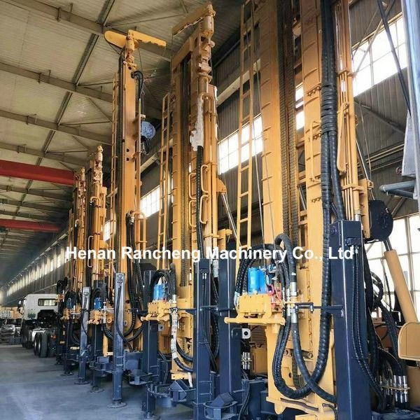 RCF700C Многофункциональная буровая машина 700 метров Crawler Mounted Mobile Water Well Drilling Rig Буровая машина для бурения скважин